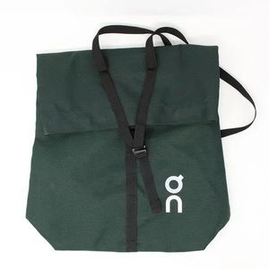 On Running Tote Backpack - Green